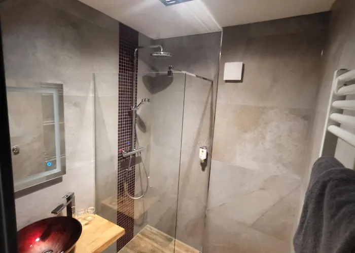 Habbel Und Welt Kann Warten 호텔