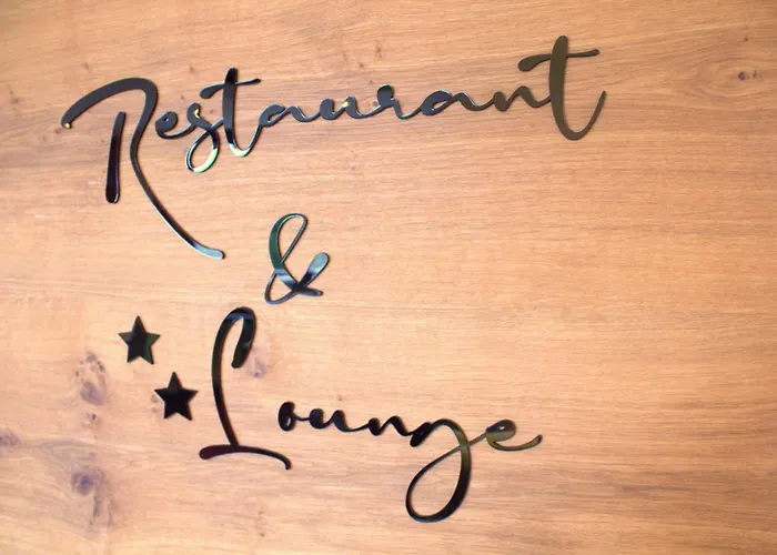 Habbel Und Welt Kann Warten 호텔 4*